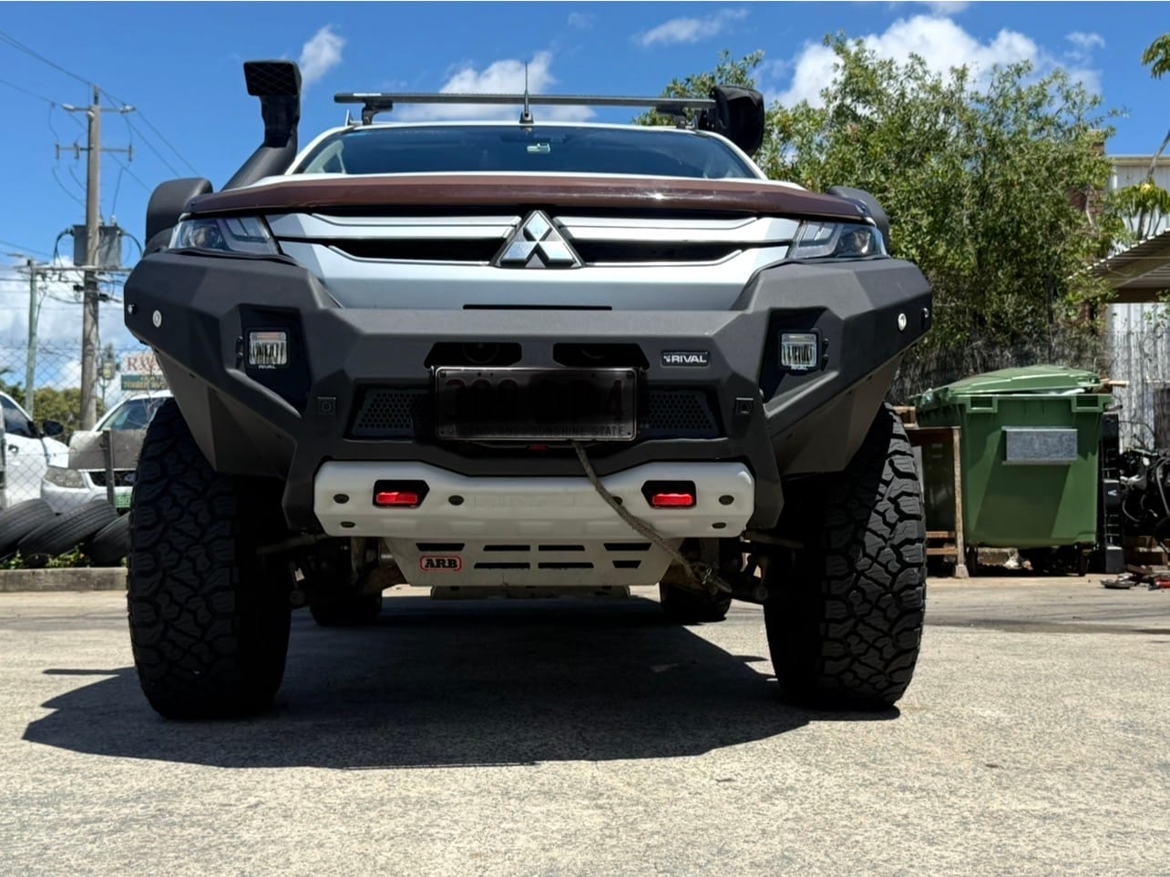 Customer photo review of Aluminum Front Bar - Mitsubishi Triton MR 2019-2024, includes RIVAL FOG lights (Set of 2)