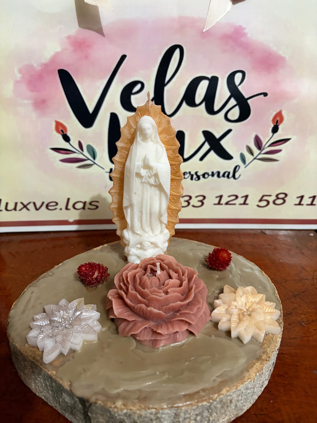 Customer photo review of Molde de Silicón Virgen María Guadalupe 3D