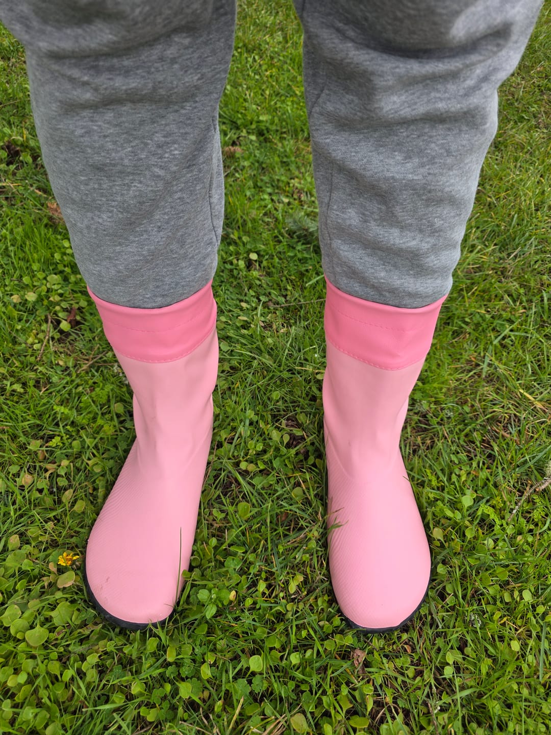 Customer photo review of Brisk Ⅰ - Barefoot Rain Boots