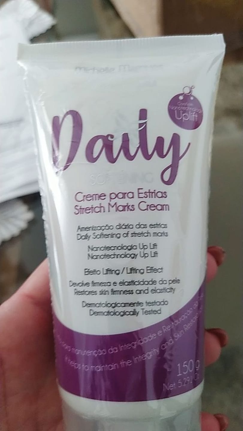 Customer photo review of Daily Tratamento - Creme Para Estrias