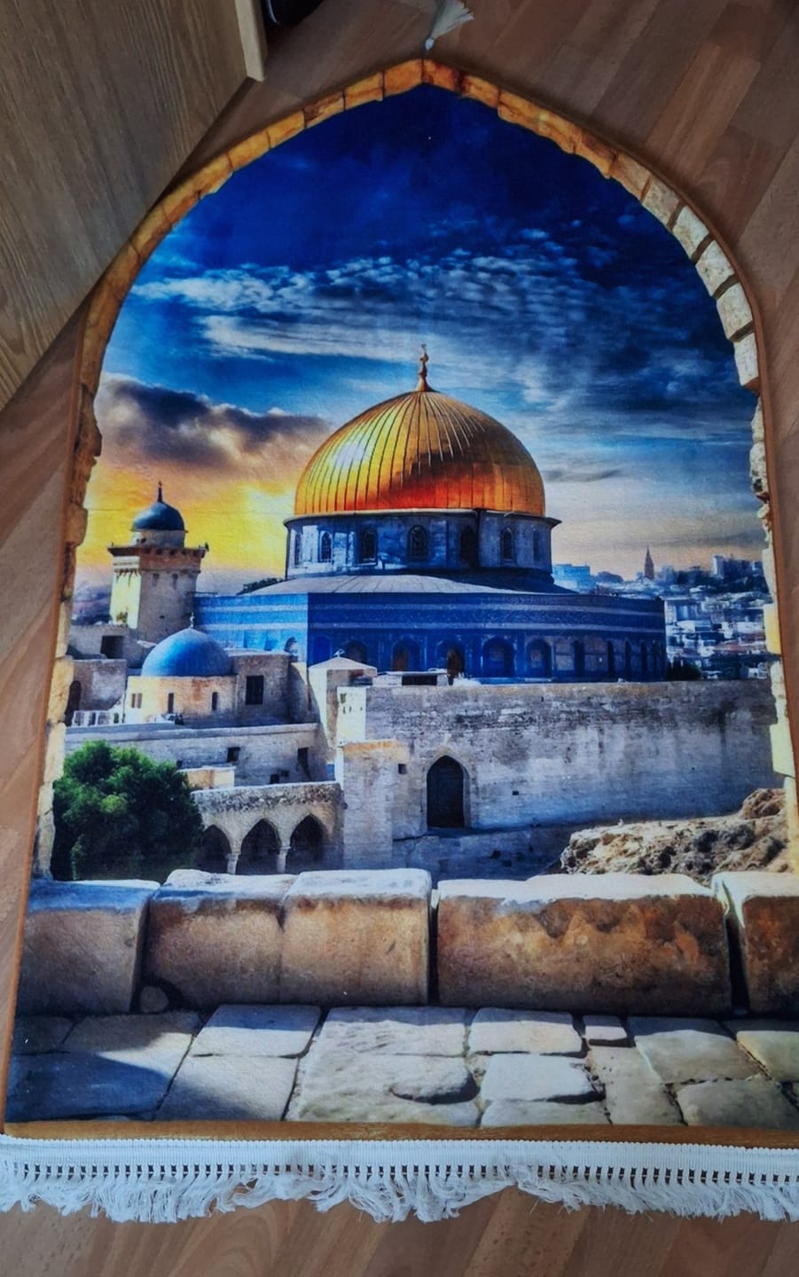 Customer photo review of Noor al-Quds Padded Prayer Mat