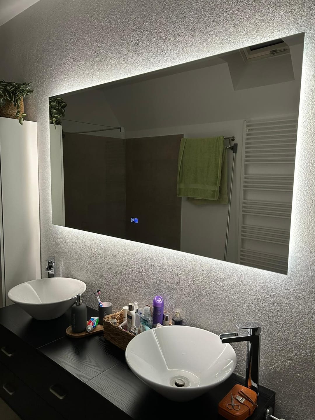Customer photo review of Oglinda LED Orizontala - Gama Reyze Ambient