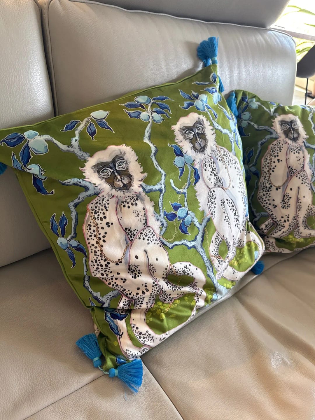 Customer photo review of Green Monkeys Velvet Pillow Cover