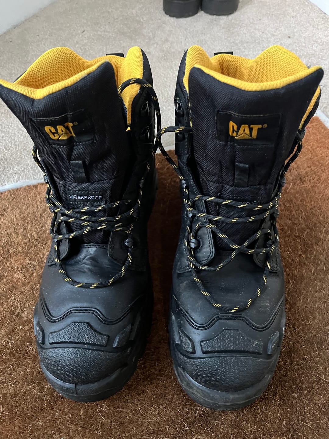 Customer photo review of Striver XL 6" Safety Boot