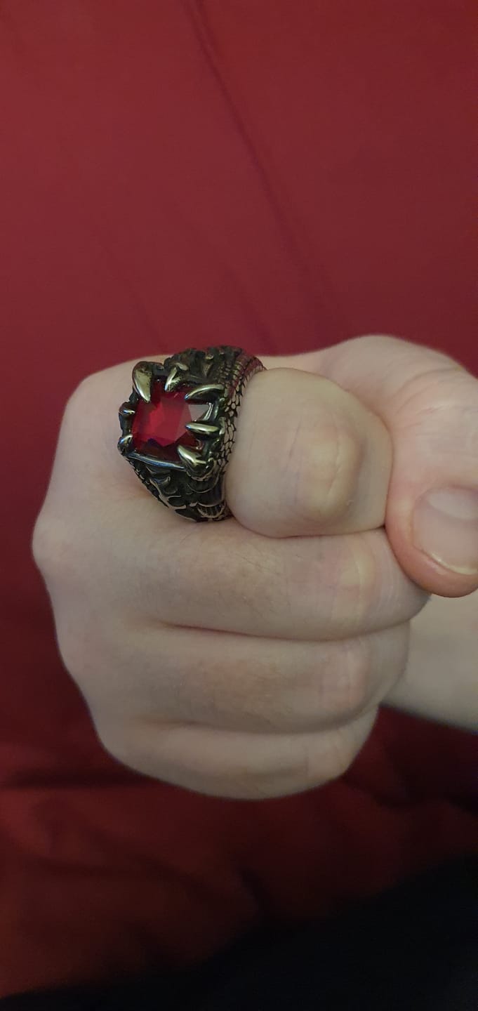 Customer photo review of CLAW OF DRAGO.