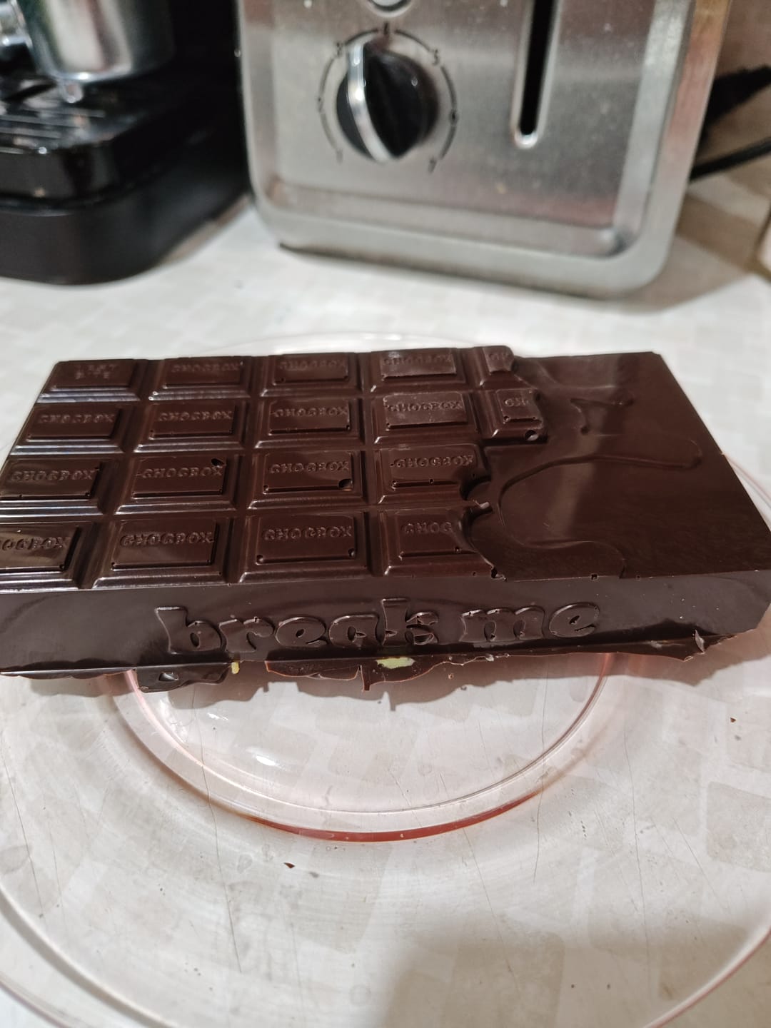 Customer photo review of Pistachio Knafeh Stuffed Chocolate Kit With Reusable Chocolate Bar Mold