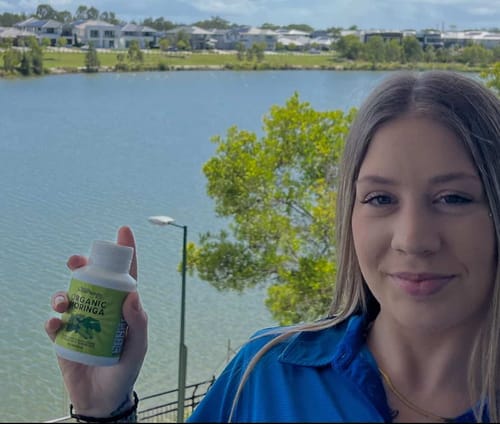 Customer photo review of Organic Moringa Capsules