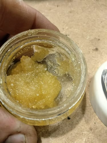Customer photo review of Legendary Honey Crystal Gorilla Glue