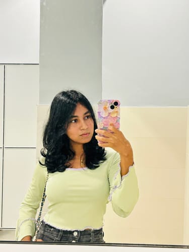 Customer photo review of Matcha Latte Crop Top