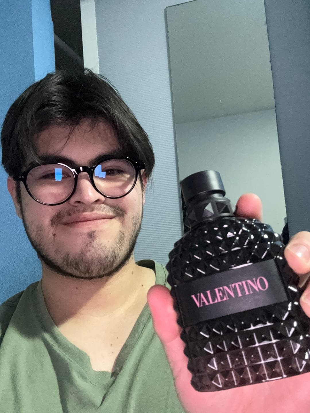 Customer photo review of Perfume Valentino Uomo Born in Roma EDT