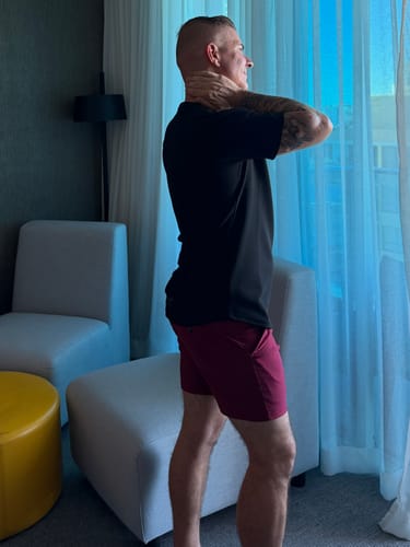 Customer photo review of Ultra-Stretch 5" Chino Shorts - Burgundy