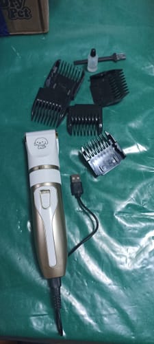 Customer photo review of CT1152 1 Máquina Cortapelo Con Peines Intercambiables Para Mascota