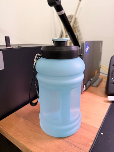 Customer photo review of 2.2L Oversized Bottle PRO