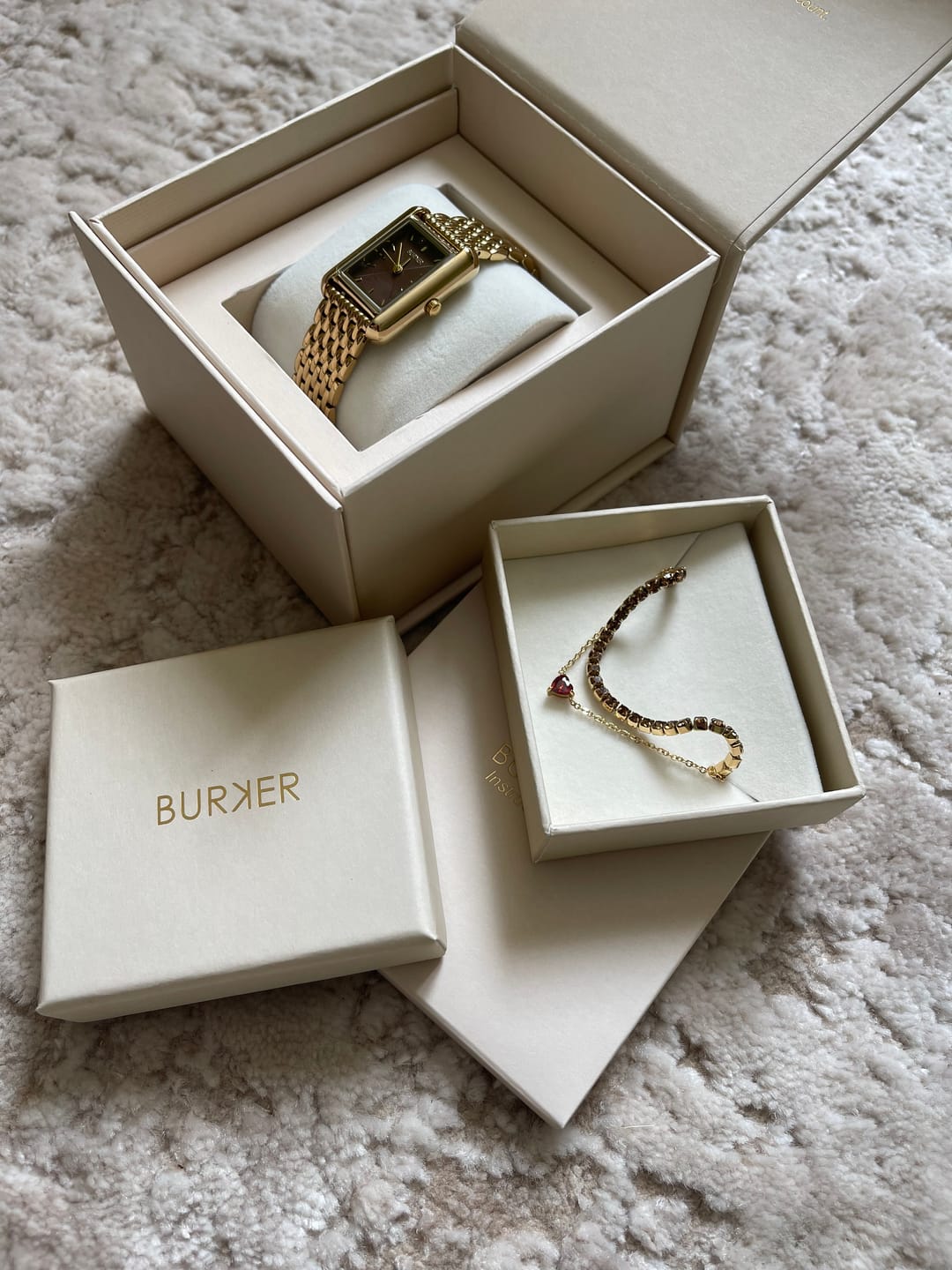 Customer photo review of Ava Gold Brown Bracelet