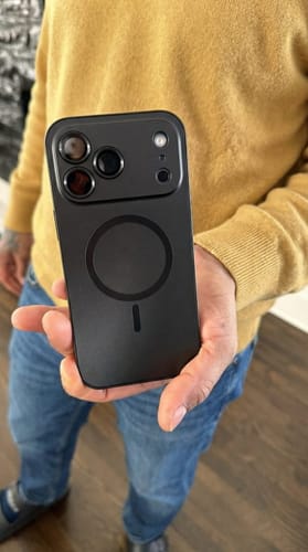 Customer photo review of iPhone Metal Case with Camera Guard
