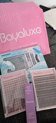 Customer photo review of Flora Lash Only