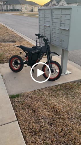 Customer video review of Tuttio Soleil 01 Kickstand