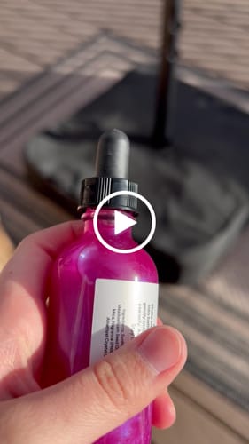 Customer video review of Birth of Venus Bath & Body Oil