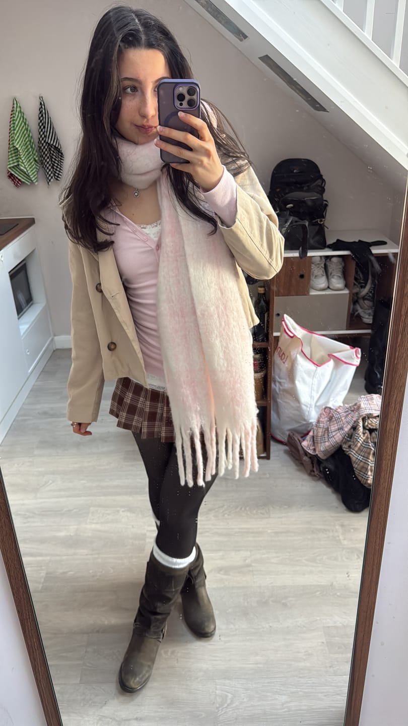 Customer photo review of Girly Plaid Pleated Mini Skirt (Brown)