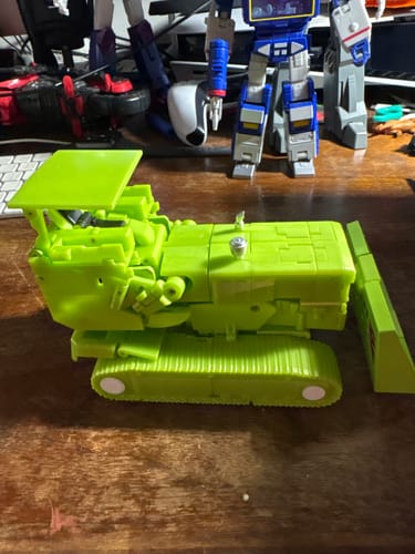 Customer photo review of XTransbots MX-45 MX45 Razor (G1 Bonecrusher Devastator Combiner) X-transbots 22.5cm / 8.9"