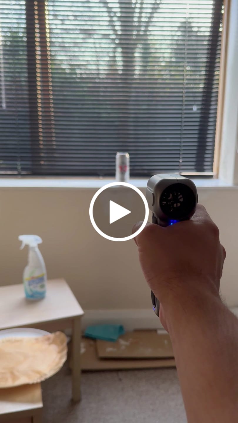 Customer video review of Wolfbox MF100 Compressed Air Duster - Super Power Electric Compressed Air Duster
