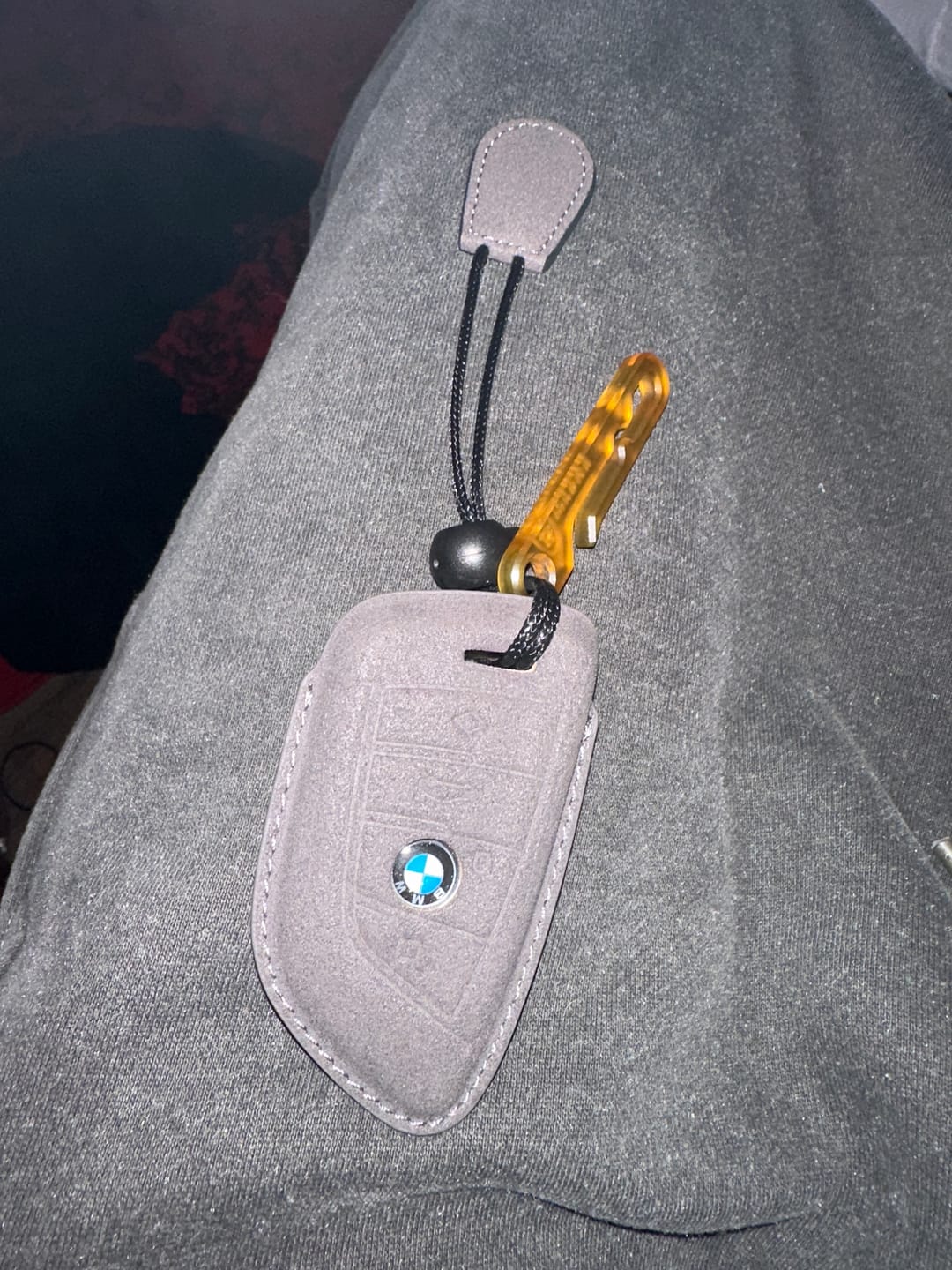 Customer photo review of BMW ALCANTARA KEY COVER CASE