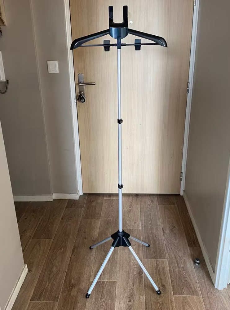 Customer photo review of Adjustable Garment Steamer Rack