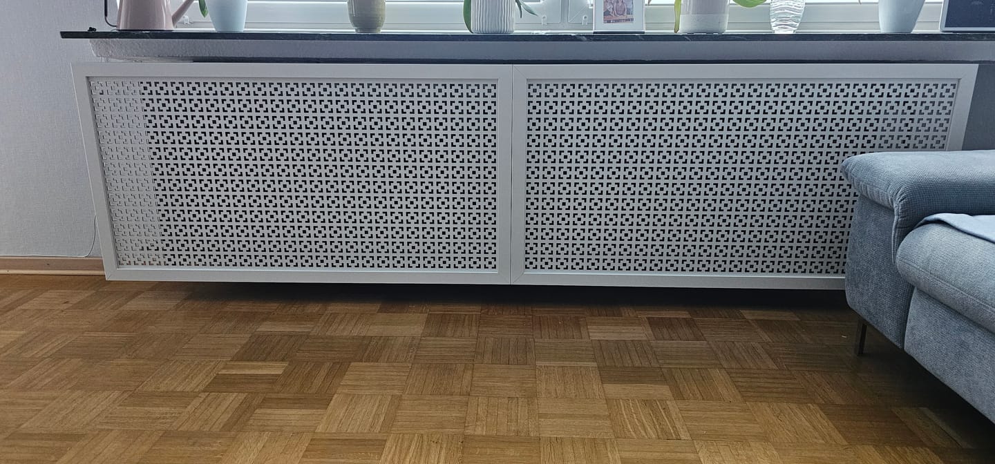 Customer photo review of Lochwand MALAGA 122 x 61 cm weiß lackiert 3 mm MDF