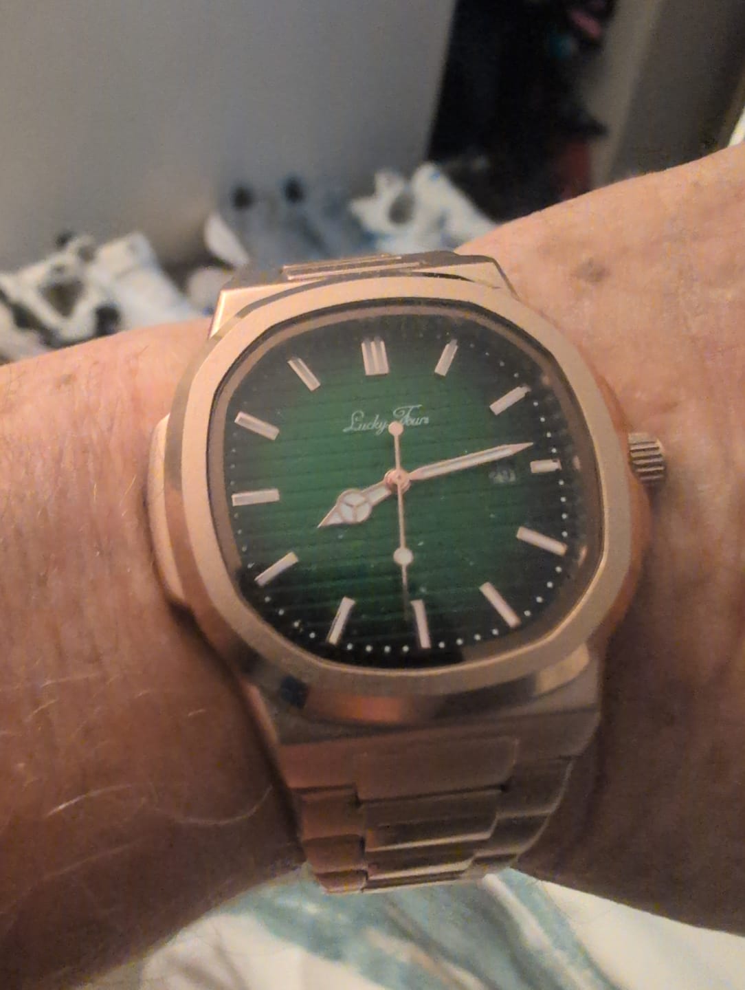 Customer photo review of Lucky Fours® Wraith