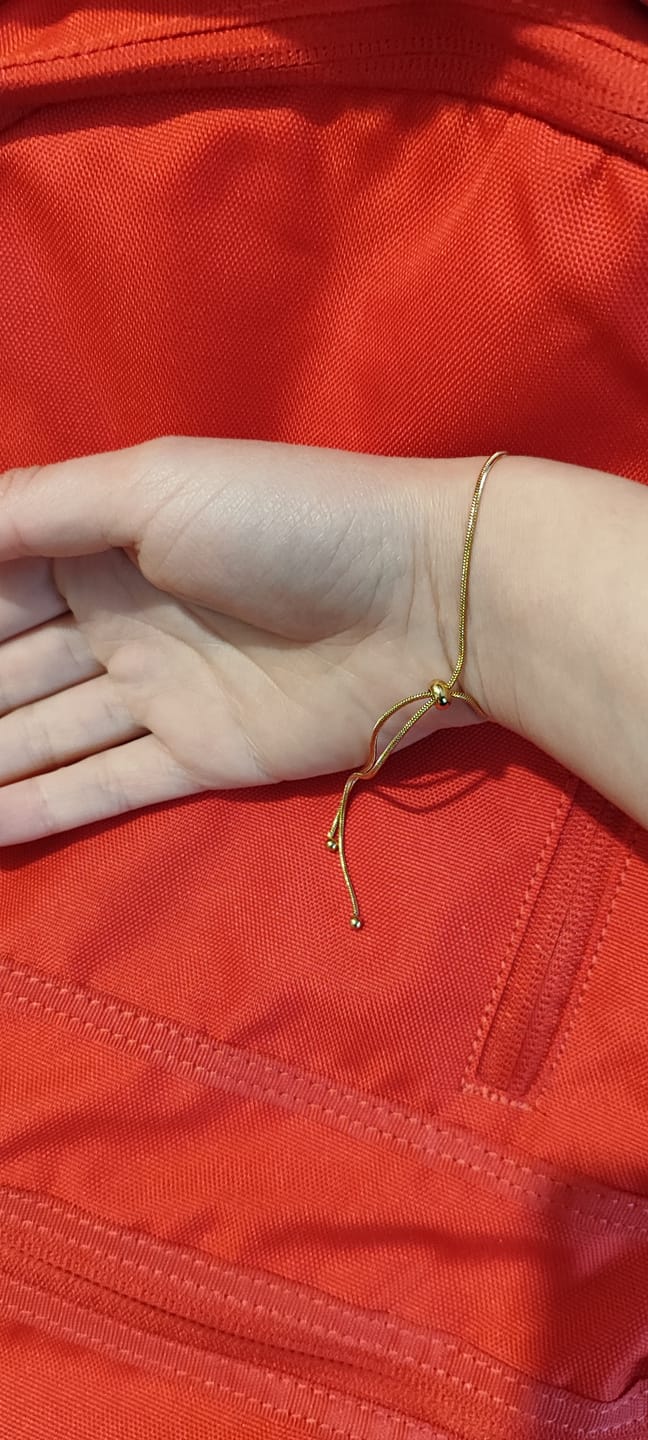 Customer photo review of Pulsera Icy