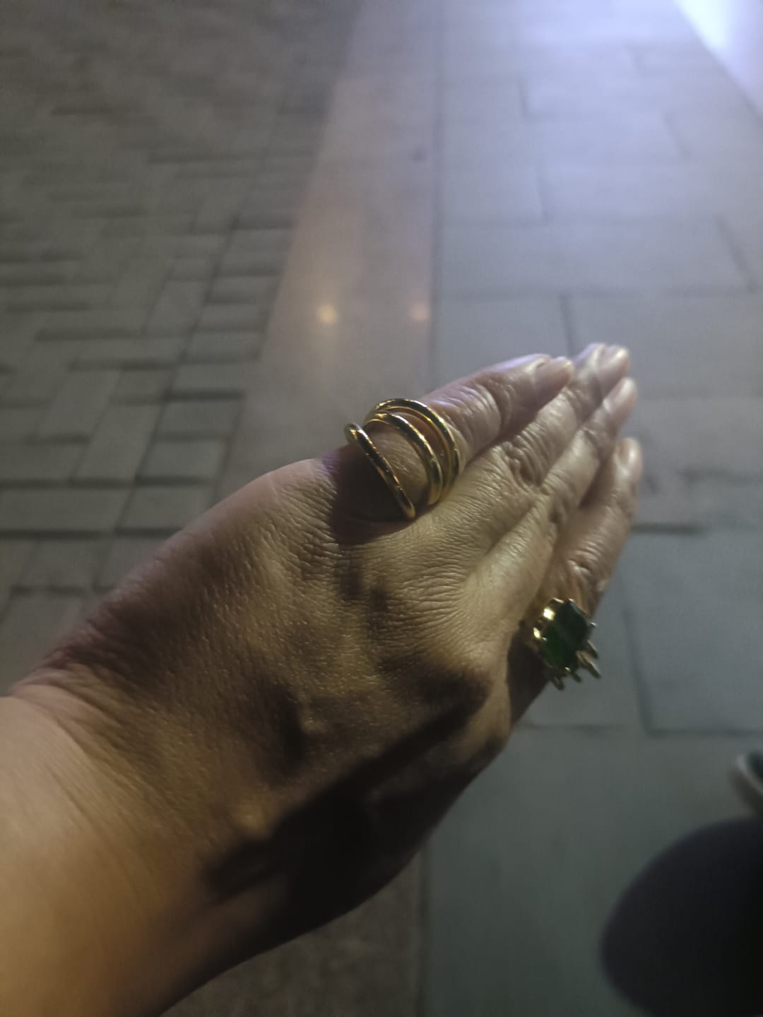 Customer photo review of Droplet Blush Ring
