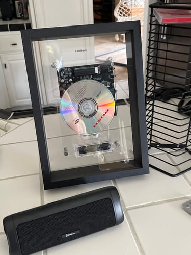 Customer photo review of M1 Music Frame CD Player