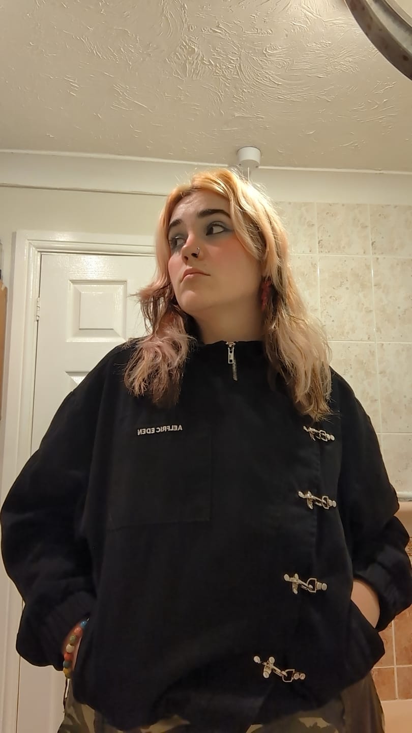 Customer photo review of Aelfric Eden Boxy Fireman Clasp Jacket