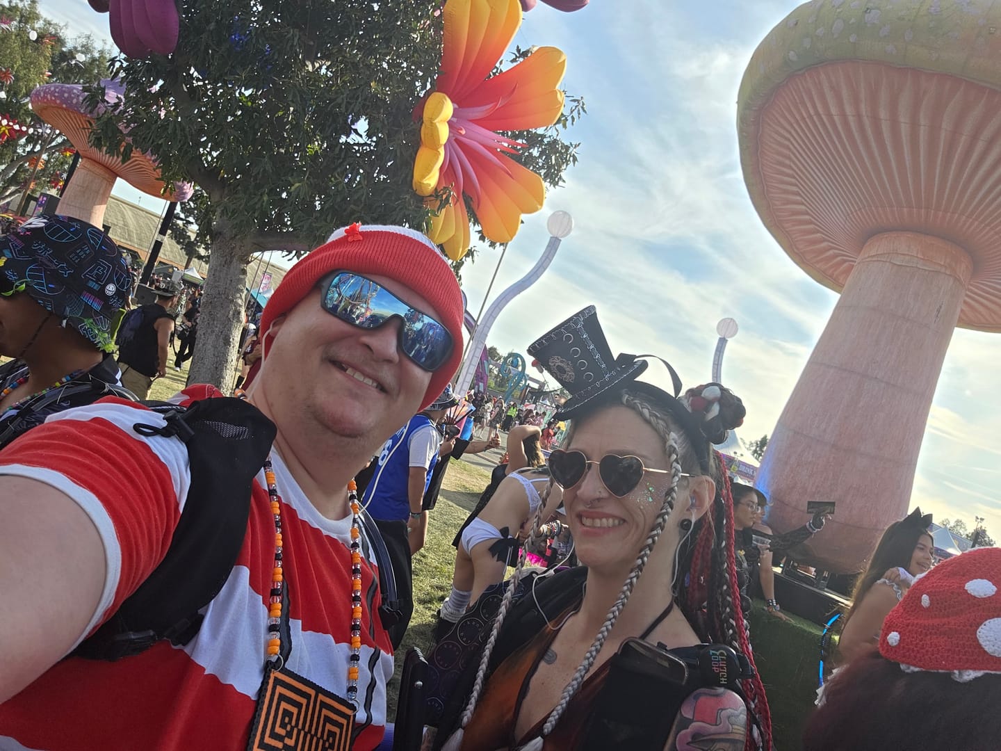 Customer photo review of ESSENTIAPAC PRO™ ANTI-THEFT HYDRATION PACK V2