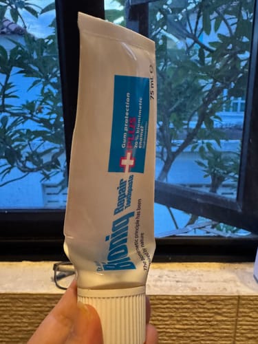 Customer photo review of Bioniq® Repair-Toothpaste PLUS (2 x 75ml)