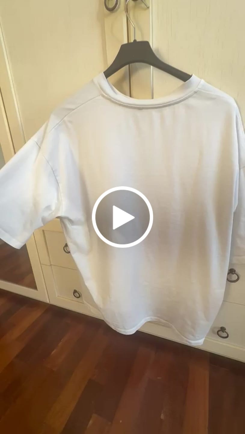 Customer video review of T-Shirt Over Blanks 280GSM Off White