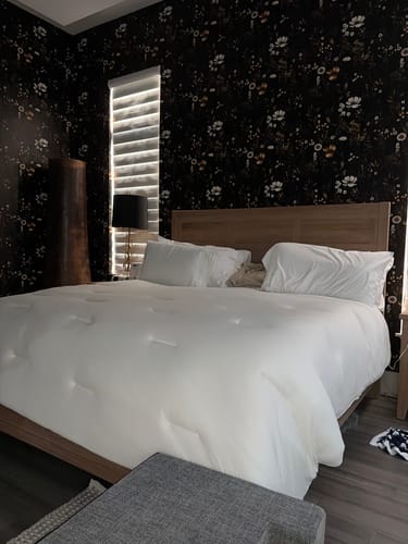 Customer photo review of MarshMellow Comforter
