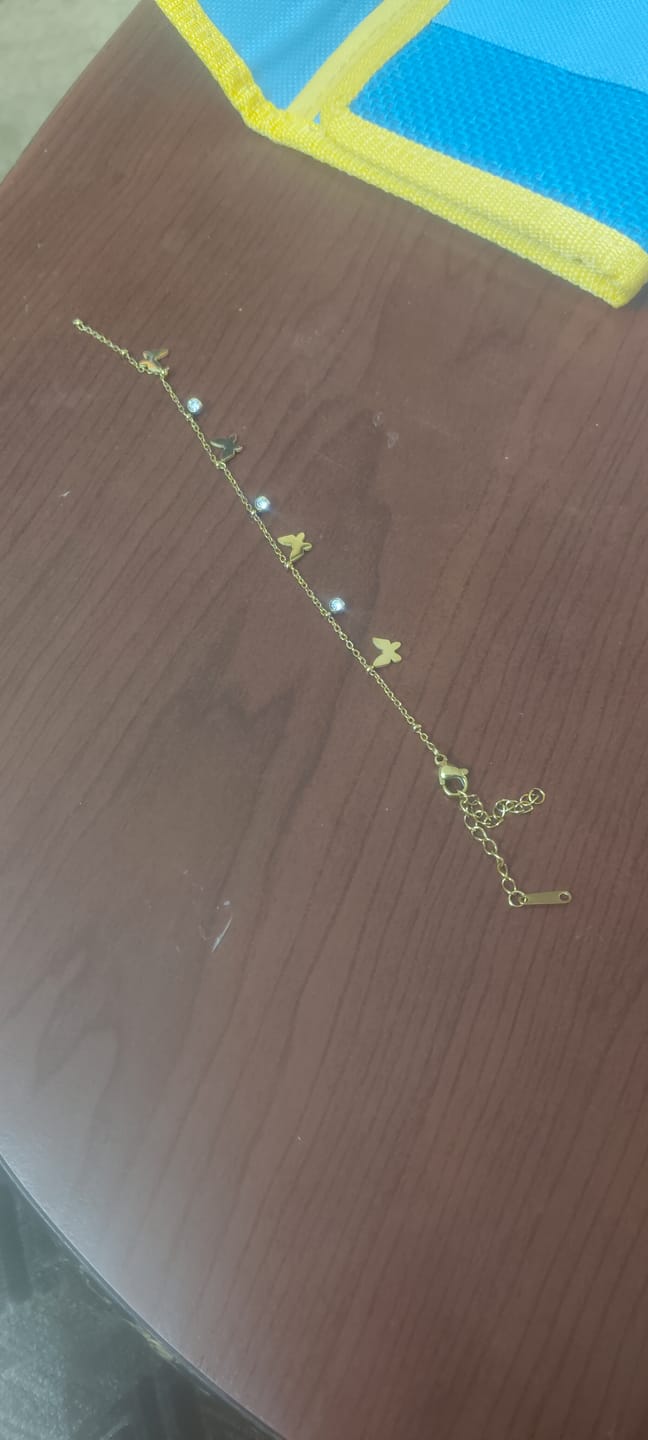 Customer photo review of Auroral Dance Gold Bracelet