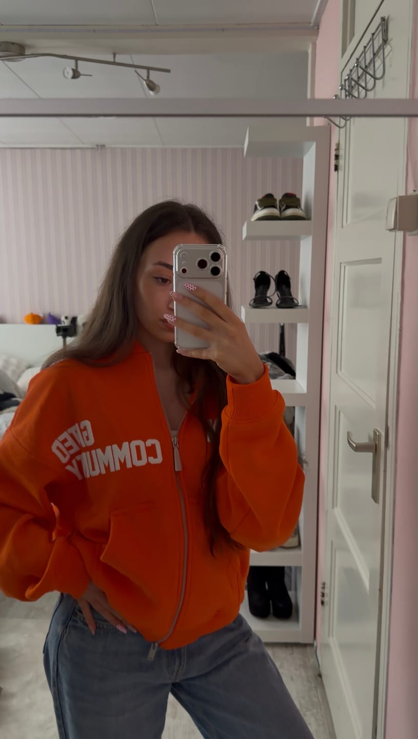 Customer photo review of GATED COMMUNITY ZIP HOODIE ORANGE