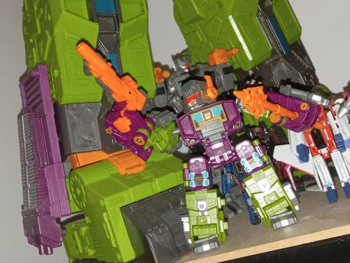 Customer photo review of Dr.Wu & Mechanic Studio Extreme Warfare DWE56 DW-E56 (DWE57 DW-E57)Giant Claw ( Scorponok ) Dr Wu 10cm / 4"