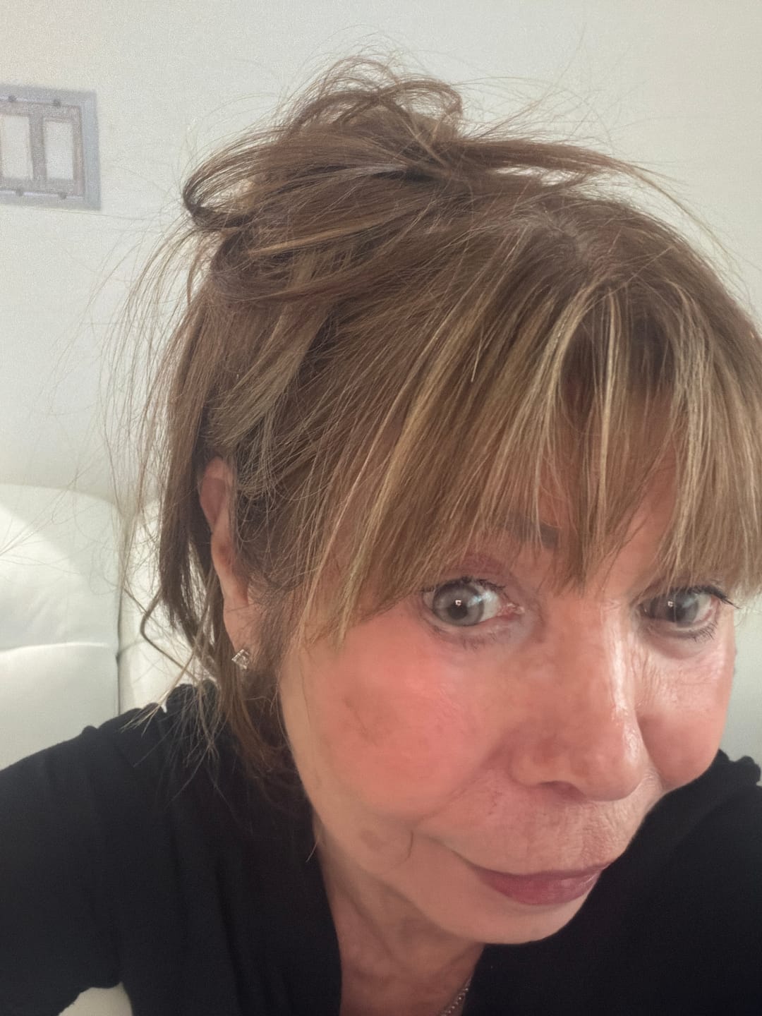 Customer photo review of Elfie Brown Colored Contact Lenses