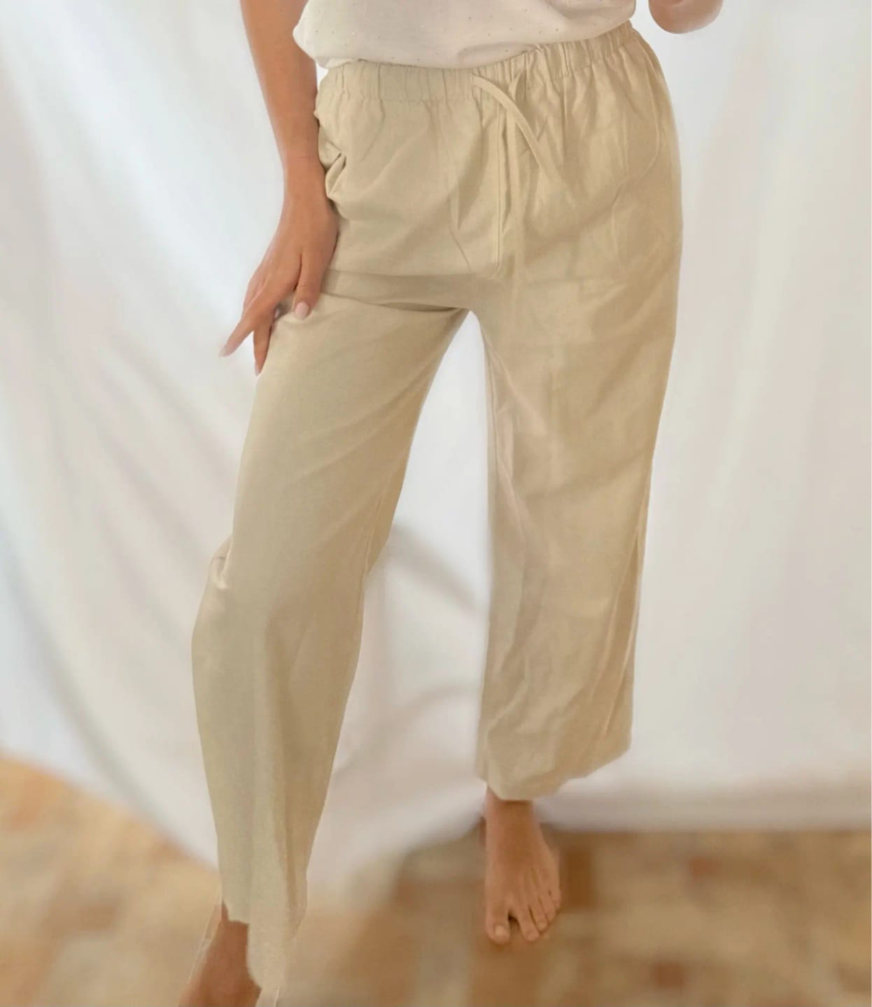 Customer photo review of Kendall Wide Leg Linen Pants