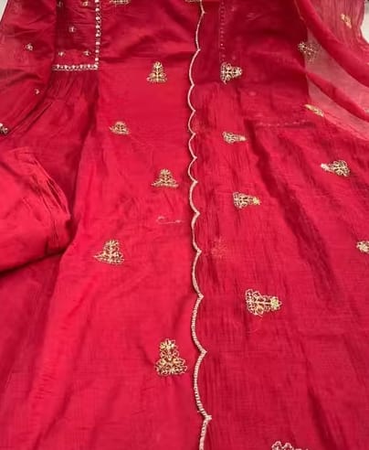 Customer photo review of Red Pure Mul Chanderi 3 Piece Suit Set with Dupatta