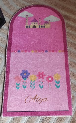 Customer photo review of Tapis de prière épais enfant mosquée fille