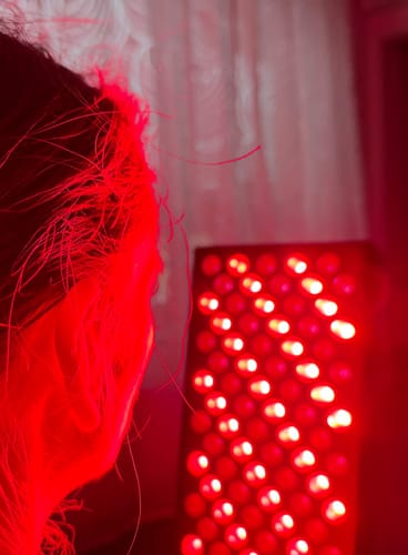 Customer photo review of Koanna® Luma1000™ – Powerful, Mid-Size Red Light Therapy Panel