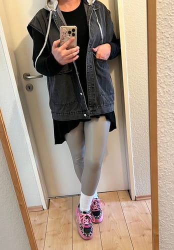 Customer photo review of Leggings ATTRACT - greige