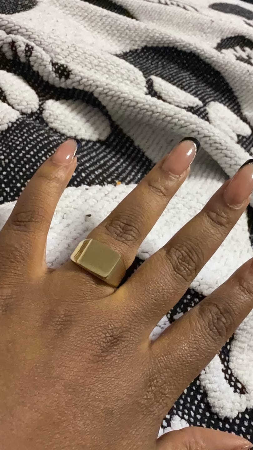 Customer photo review of Minimal Signet Ring