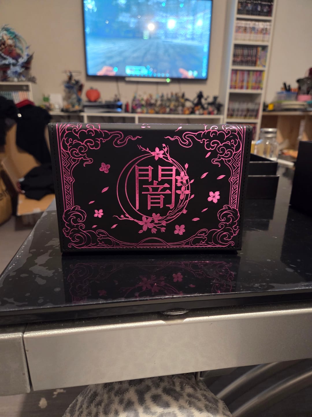 Customer photo review of DARKNESS - Deckbox