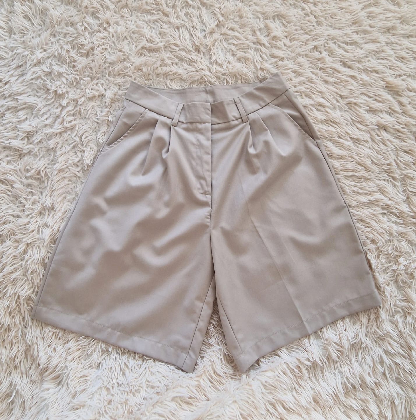 Customer photo review of Meghan High Waist Pleated Shorts