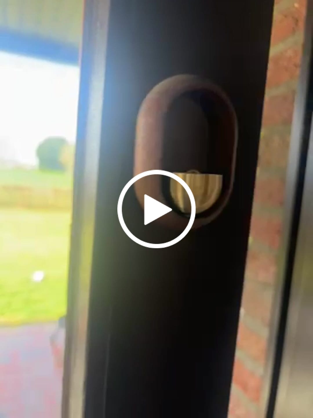 Customer video review of Feylona - Aura Door Chime